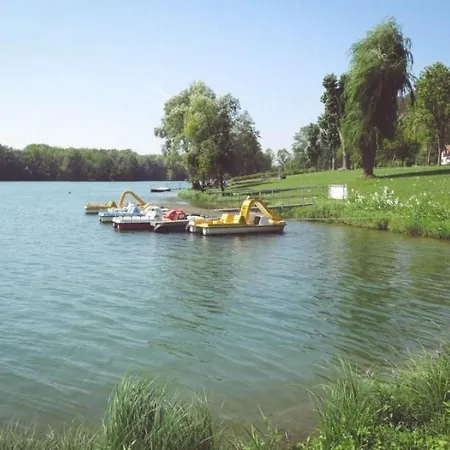 Apartment Apartmentdonaustrand By Interhome *