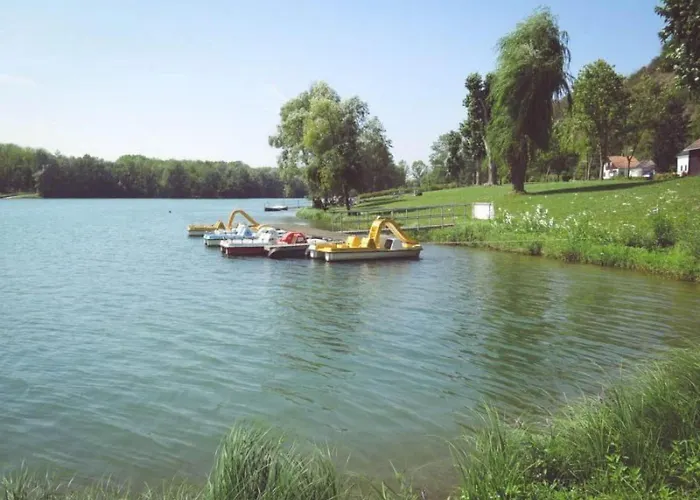 Apartment Apartmentdonaustrand By Interhome *